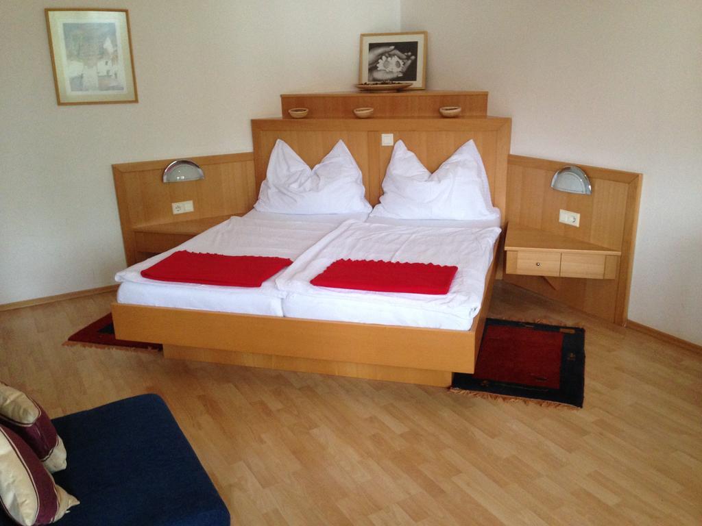 Pension Gartner Wallern im Burgenland Экстерьер фото