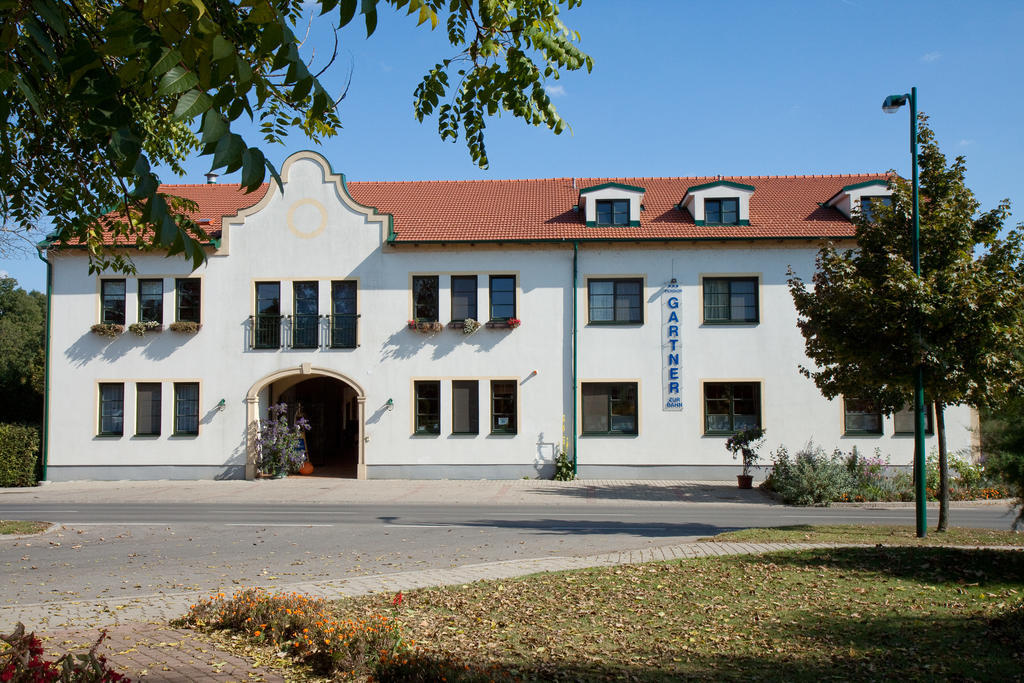Pension Gartner Wallern im Burgenland Экстерьер фото