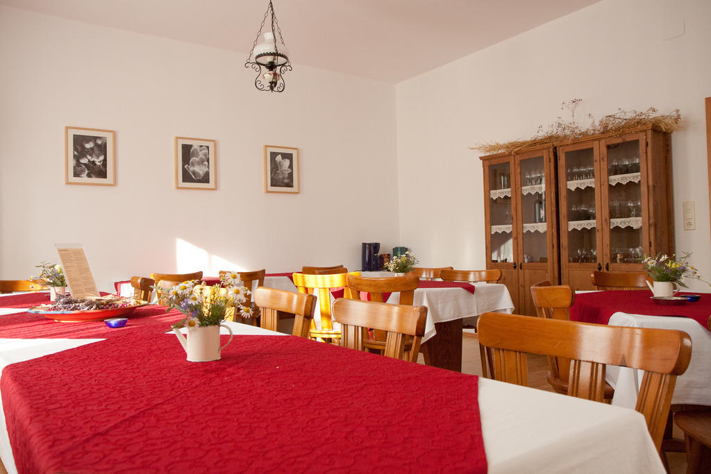 Pension Gartner Wallern im Burgenland Экстерьер фото